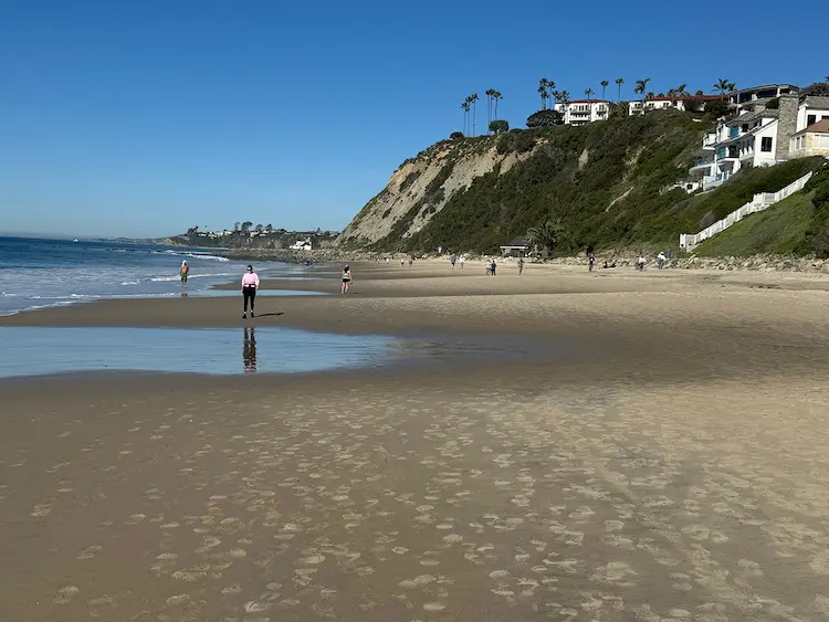 Strands Beach with Tides